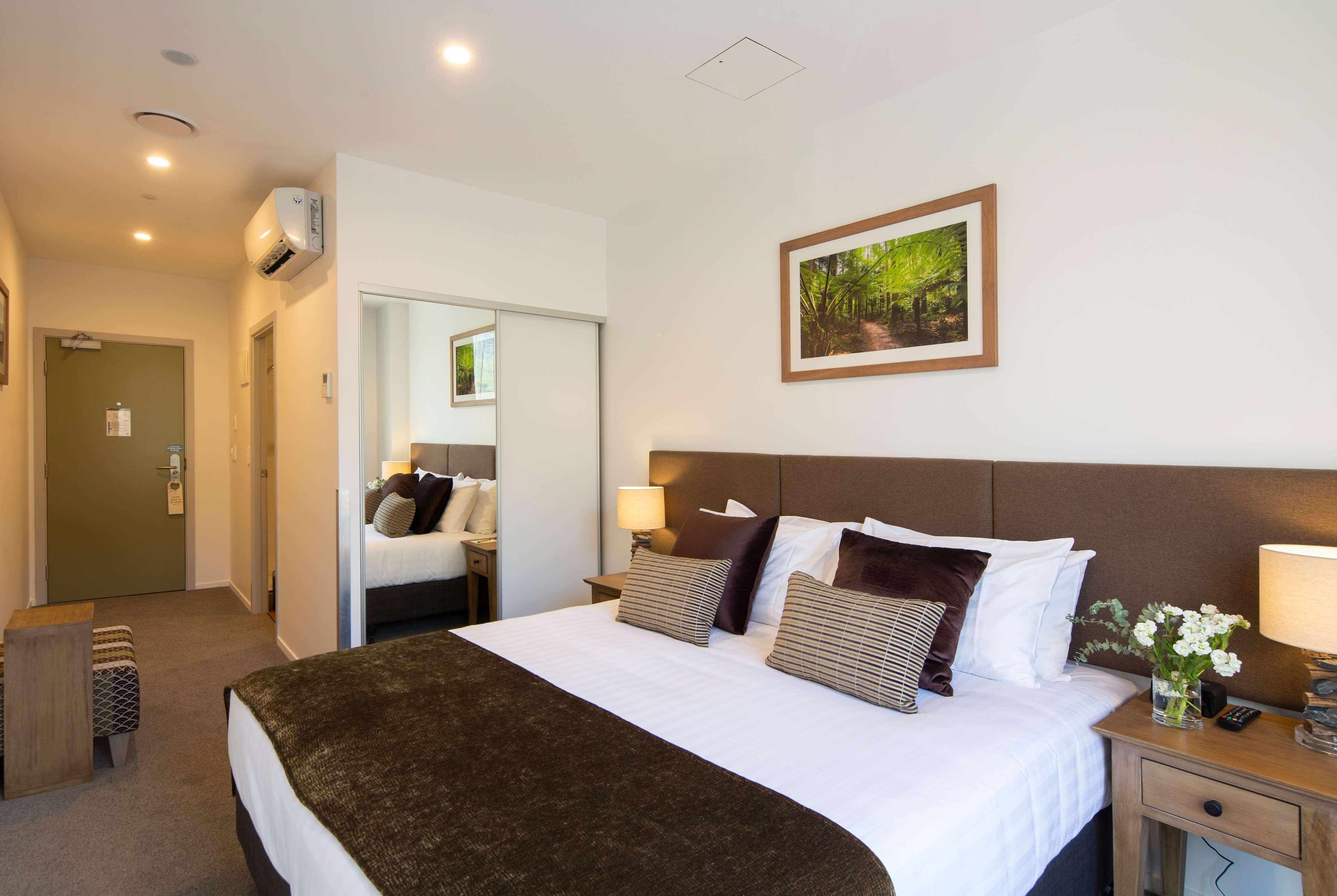 Wyndham Garden Queenstown Exterior foto