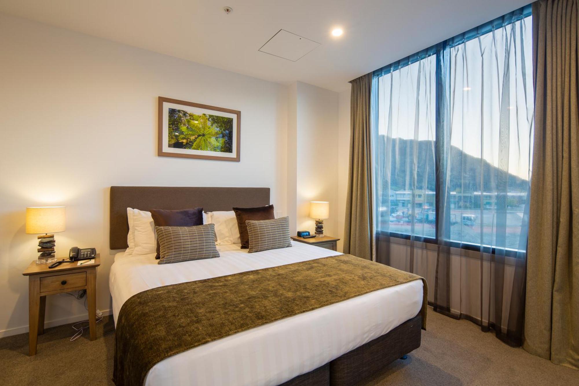 Wyndham Garden Queenstown Exterior foto