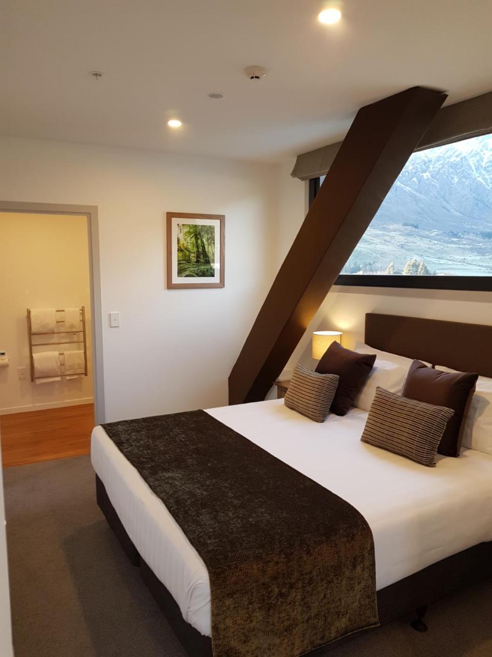 Wyndham Garden Queenstown Exterior foto