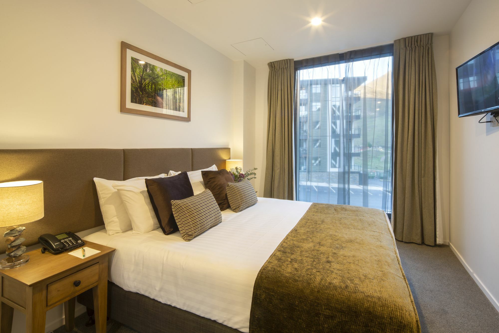 Wyndham Garden Queenstown Exterior foto